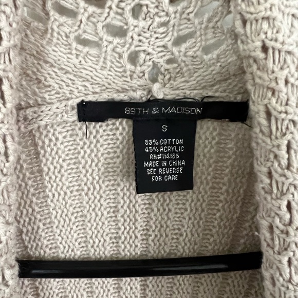 🌼2/$12🌼89th & Madison lightweight Cardigan Size small *Tan* Pre-Owned - Picture 5 of 5